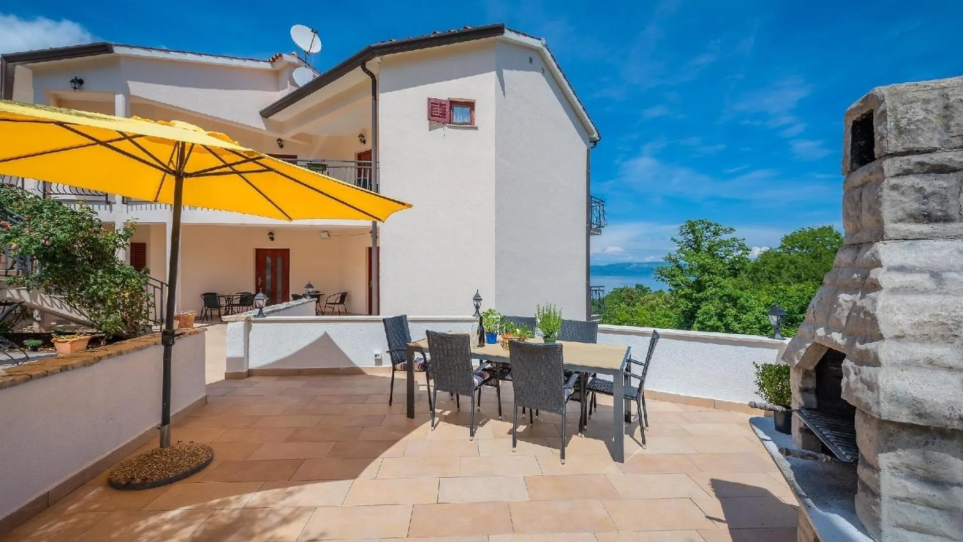 Apartment Ferienwohnung Fuer 5 Personen Ca 53 Qm In Labin, Istrien Bucht Von Rasa Labin  Croatia